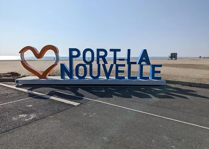 T2 Face Mer, Climatisé, Parking Privé, 4 Pers - Fr-1-797-11 * Port-la-Nouvelle